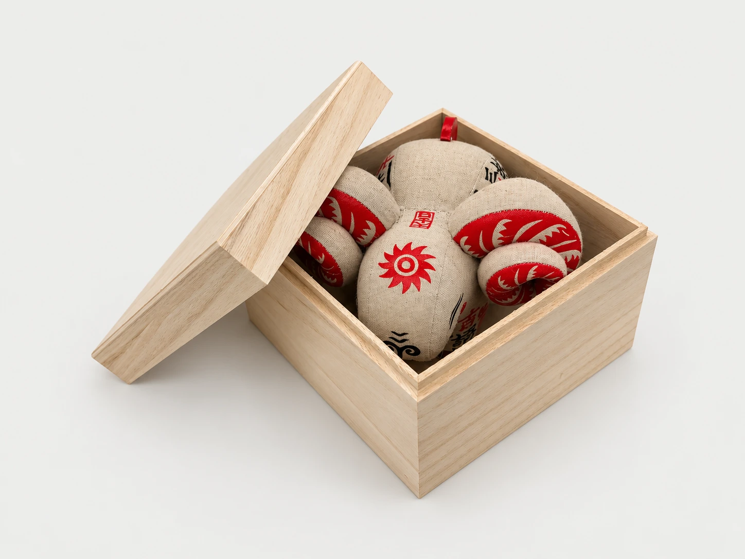 Open paulownia wood box for storing the zodiac doll